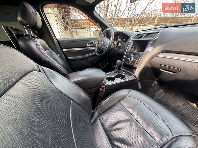 Позашляховик / Кросовер Ford Explorer 2017 в Києві фото 8 Позашляховик / Кросовер Ford Explorer 2017 в Києві