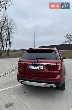 Позашляховик / Кросовер Ford Explorer 2015 в 