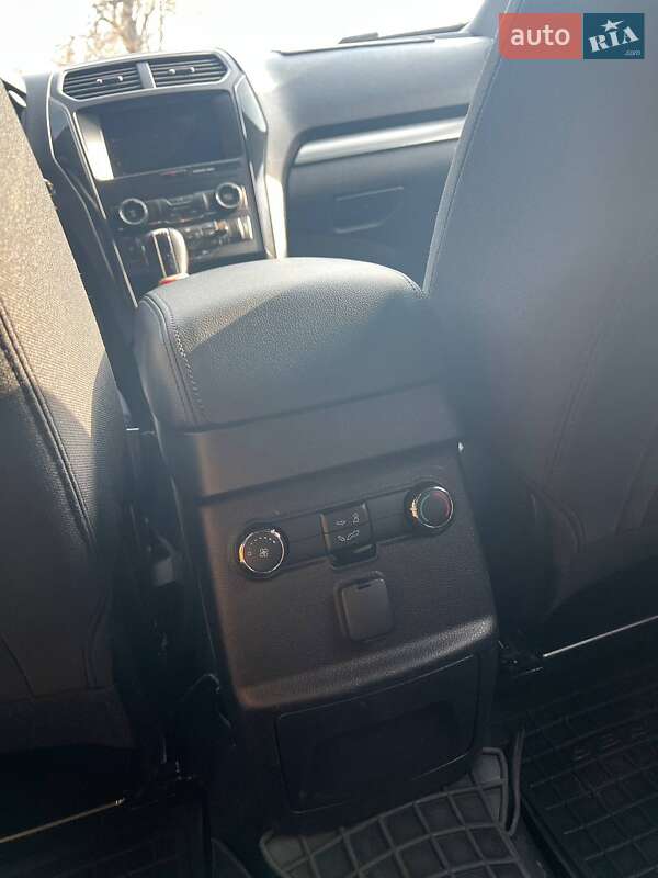 Внедорожник / Кроссовер Ford Explorer 2019 в Онуфриевке фото 20 Внедорожник / Кроссовер Ford Explorer 2019 в Онуфриевке