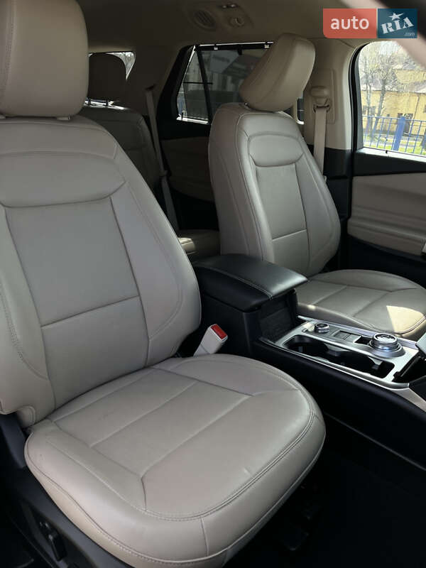 Внедорожник / Кроссовер Ford Explorer 2022 в Львове