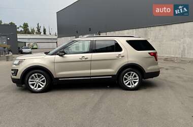 Внедорожник / Кроссовер Ford Explorer 2016 в 