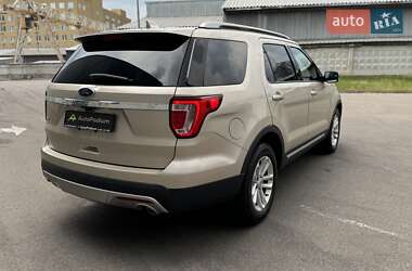 Внедорожник / Кроссовер Ford Explorer 2016 в 