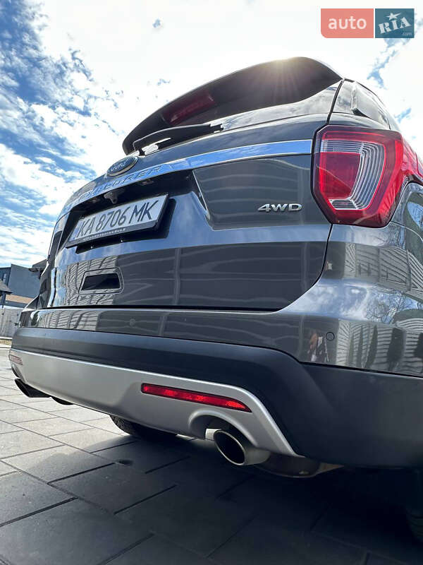 Внедорожник / Кроссовер Ford Explorer 2017 в Киеве