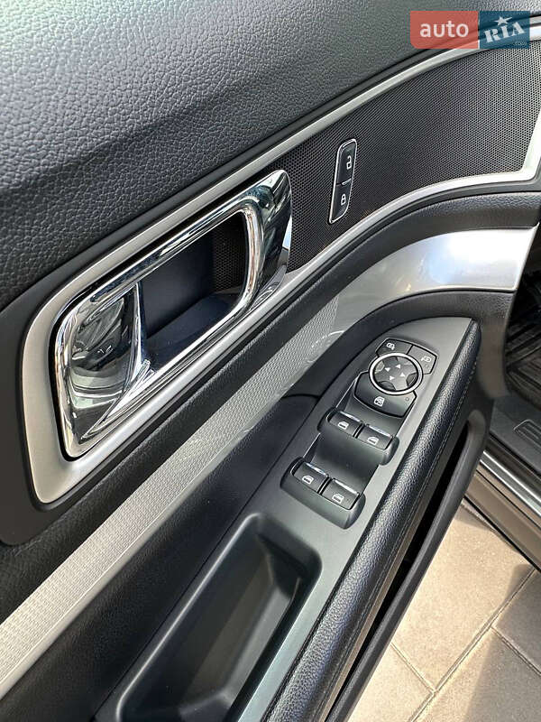 Внедорожник / Кроссовер Ford Explorer 2017 в Киеве