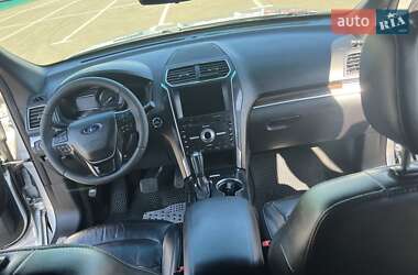 Внедорожник / Кроссовер Ford Explorer 2016 в Одессе