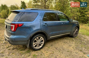 Внедорожник / Кроссовер Ford Explorer 2018 в 