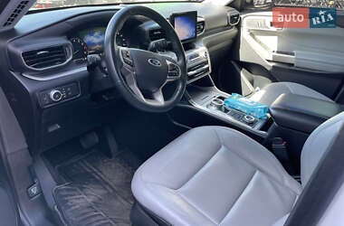 Внедорожник / Кроссовер Ford Explorer 2021 в 