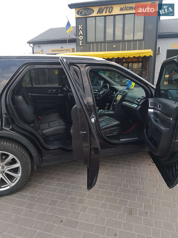 Внедорожник / Кроссовер Ford Explorer 2015 в Ковеле фото 35 Внедорожник / Кроссовер Ford Explorer 2015 в Ковеле