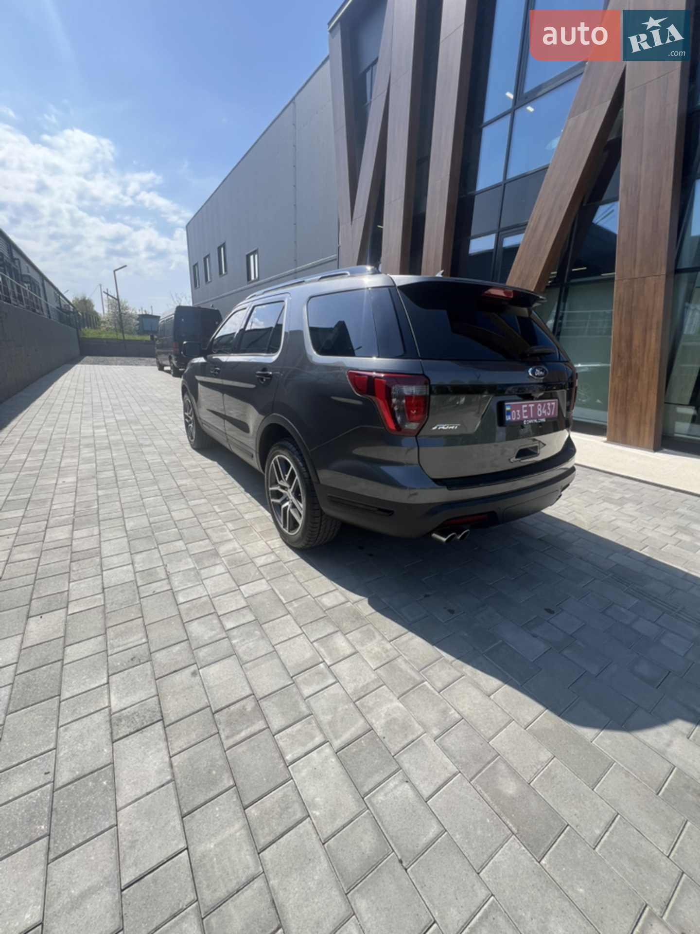 2018 Ford Explorer - мініатюра 9