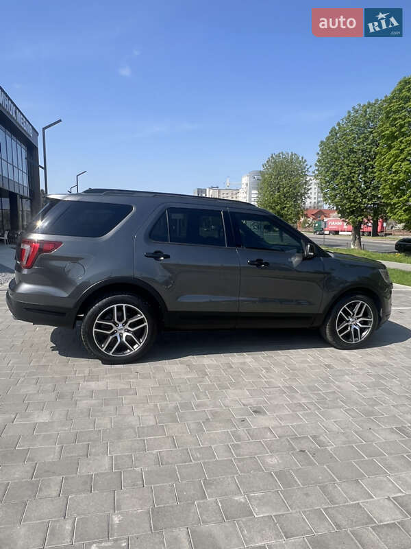 Внедорожник / Кроссовер Ford Explorer 2018 в Луцке фото 12 Внедорожник / Кроссовер Ford Explorer 2018 в Луцке