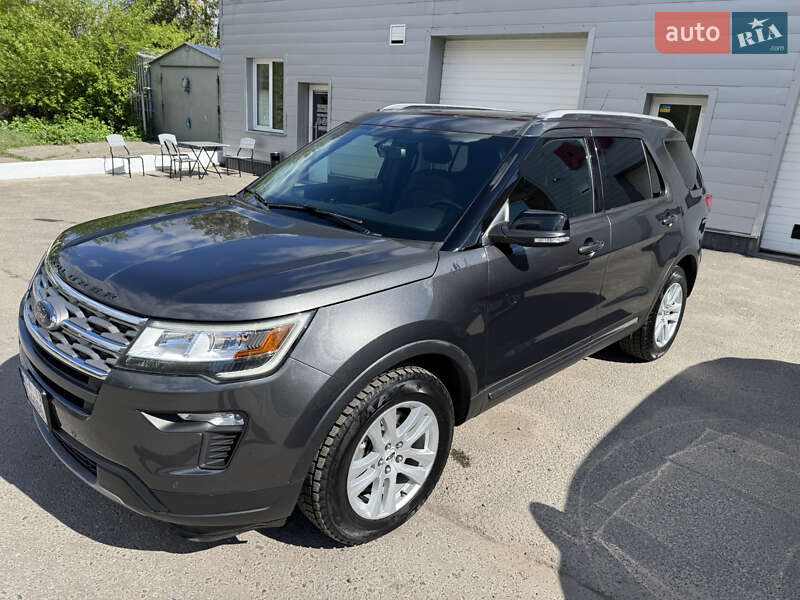 Внедорожник / Кроссовер Ford Explorer 2018 в Чернигове