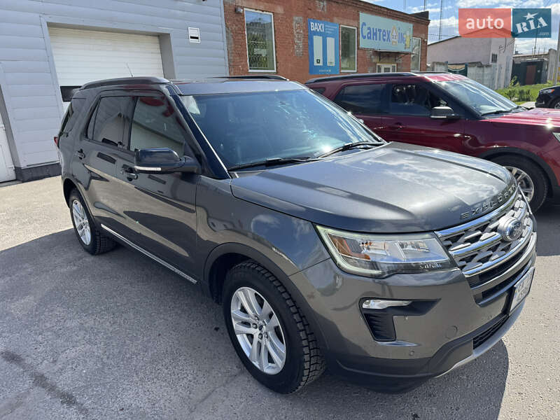 Внедорожник / Кроссовер Ford Explorer 2018 в Чернигове