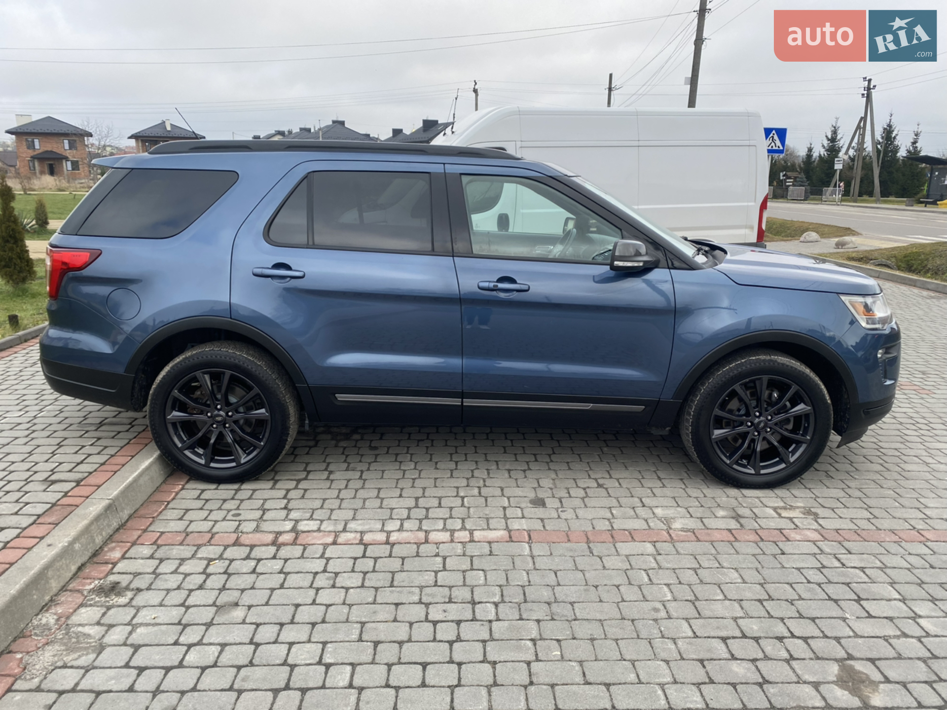 2018 Ford Explorer - мініатюра 4