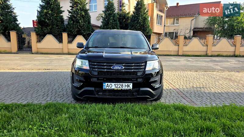 Позашляховик / Кросовер Ford Explorer 2016 в Мукачевому