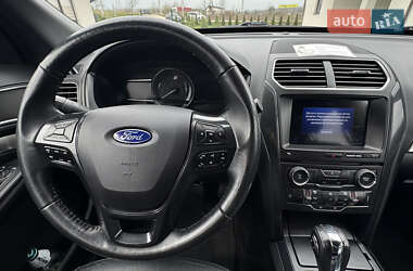 Внедорожник / Кроссовер Ford Explorer 2018 в 