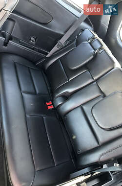 Позашляховик / Кросовер Ford Explorer 2019 в 