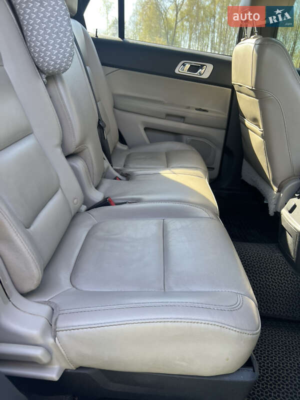 Позашляховик / Кросовер Ford Explorer 2014 в Миколаєві