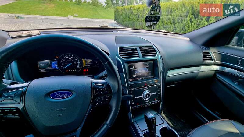 Позашляховик / Кросовер Ford Explorer 2015 в Дніпрі