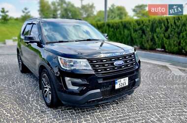 Внедорожник / Кроссовер Ford Explorer 2015 в 