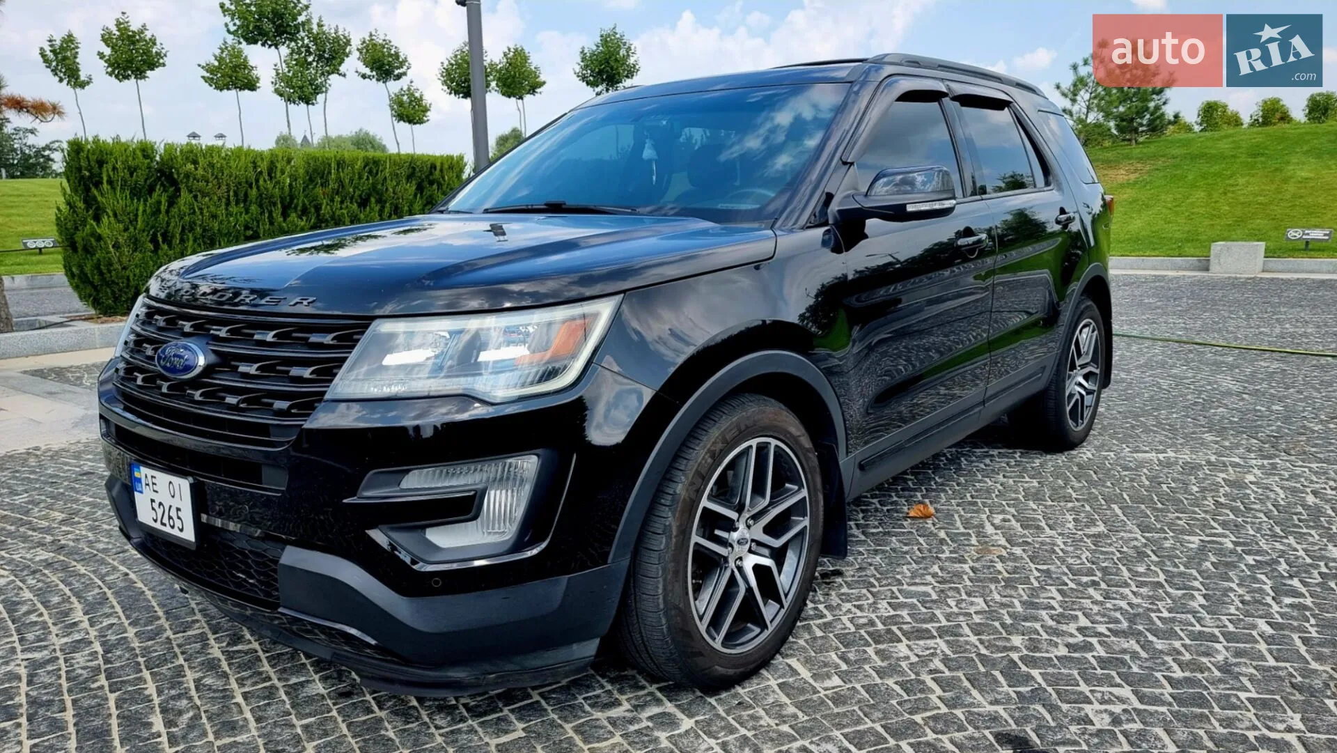 2015 Ford Explorer - мініатюра 8