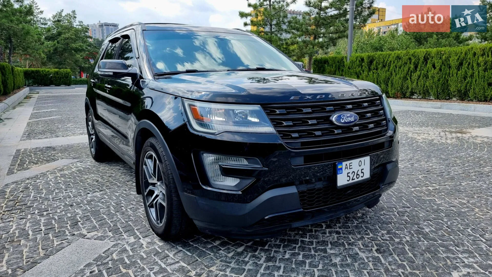 2015 Ford Explorer - мініатюра 3