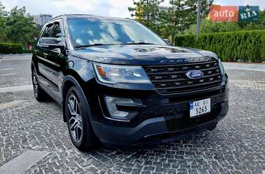 Внедорожник / Кроссовер Ford Explorer 2015 в 