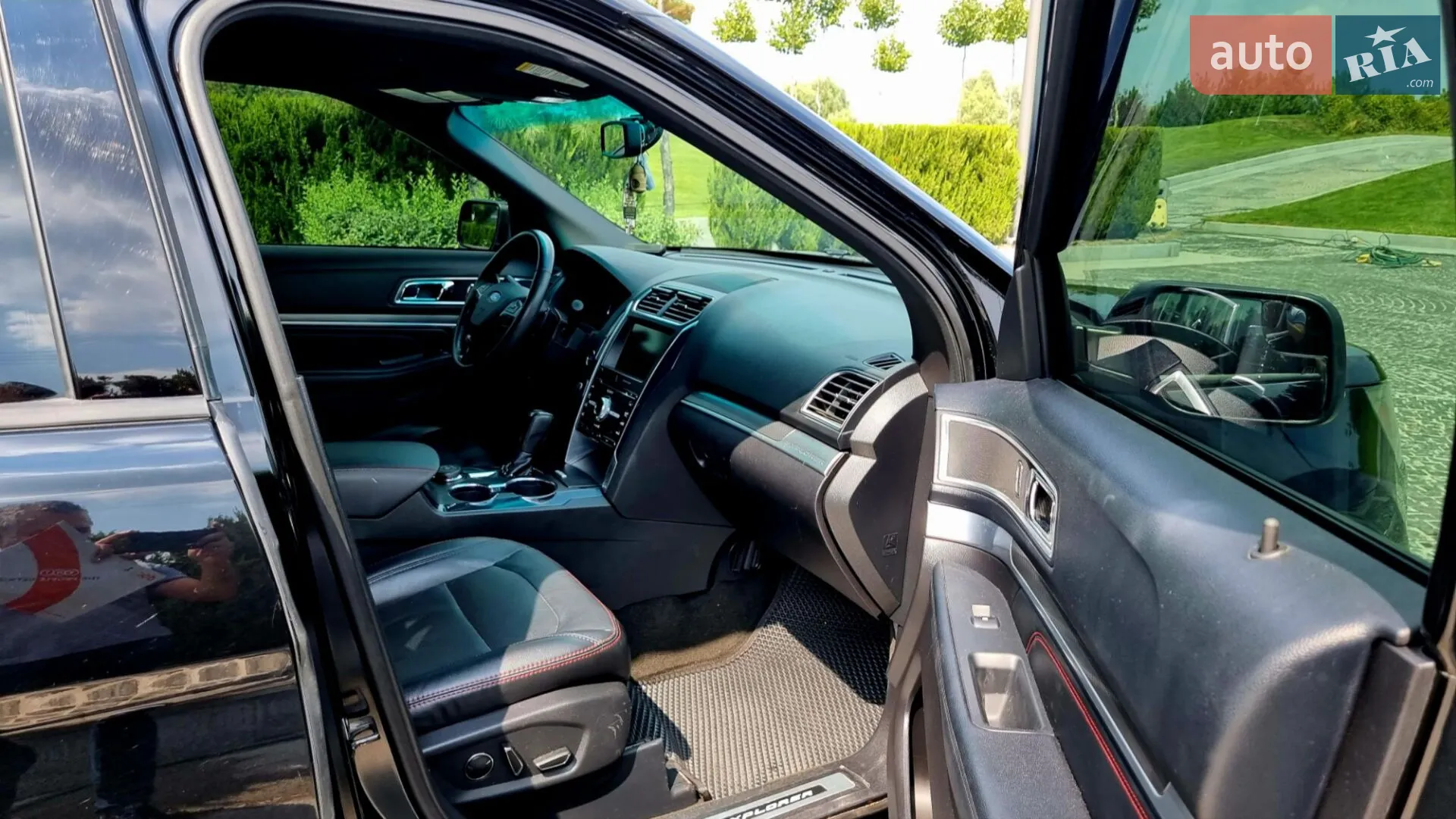 2015 Ford Explorer - мініатюра 11