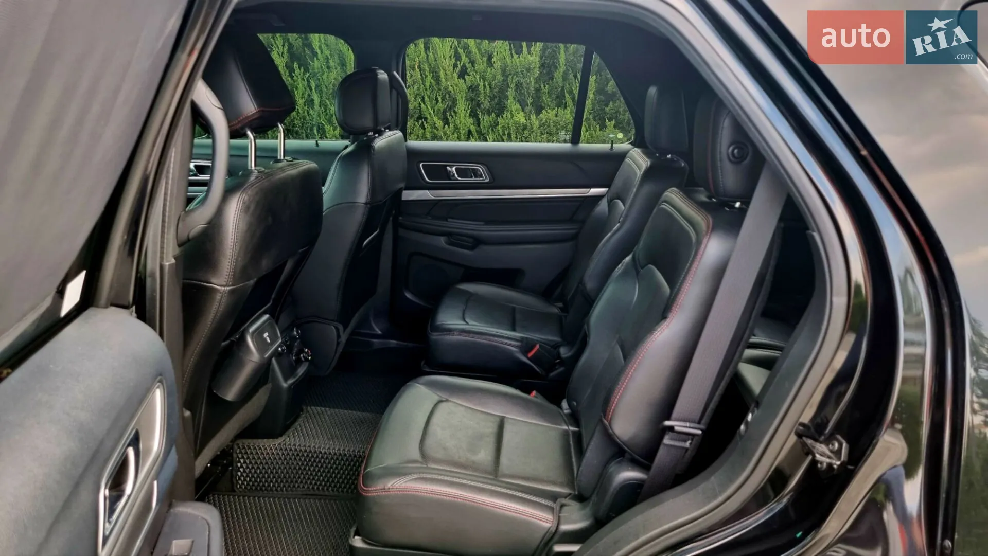 2015 Ford Explorer - мініатюра 12
