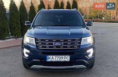Позашляховик / Кросовер Ford Explorer 2016 в 