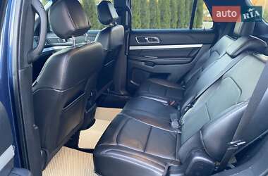 Позашляховик / Кросовер Ford Explorer 2016 в 
