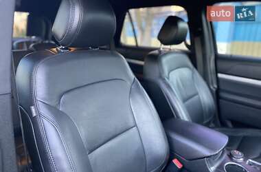 Позашляховик / Кросовер Ford Explorer 2016 в 