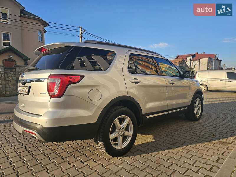 Внедорожник / Кроссовер Ford Explorer 2016 в Ивано-Франковске
