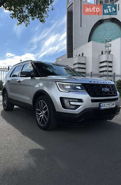 Внедорожник / Кроссовер Ford Explorer 2016 в 