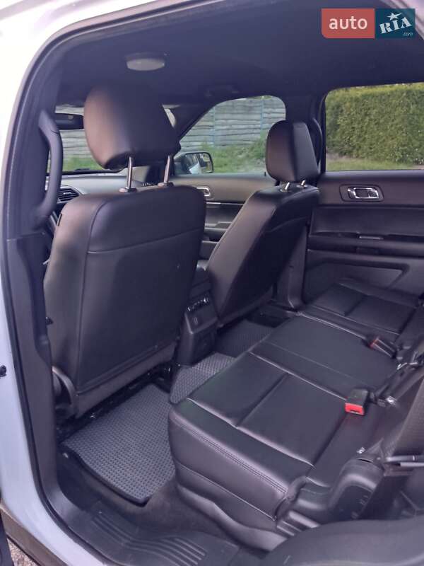 Внедорожник / Кроссовер Ford Explorer 2017 в Кременце фото 64 Внедорожник / Кроссовер Ford Explorer 2017 в Кременце