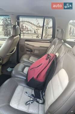 Внедорожник / Кроссовер Ford Explorer 2002 в 