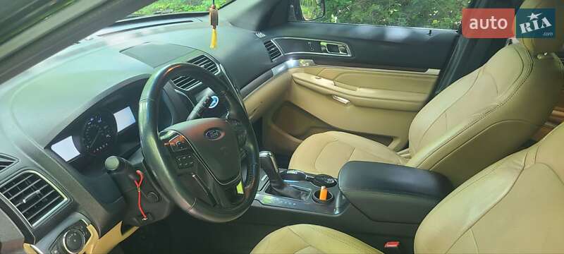 Внедорожник / Кроссовер Ford Explorer 2017 в Краматорске