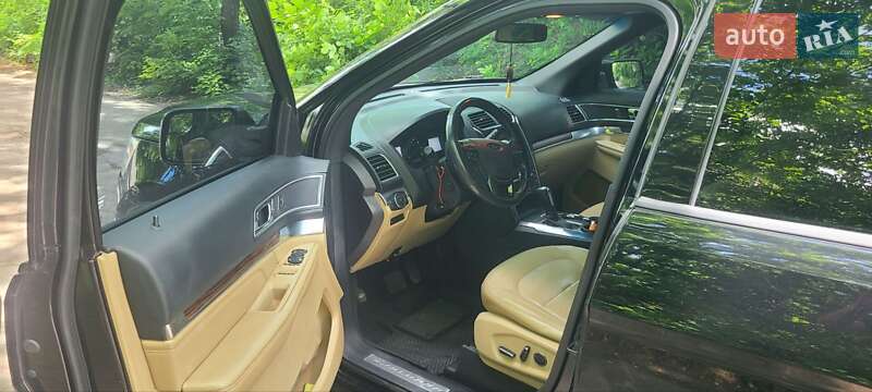 Внедорожник / Кроссовер Ford Explorer 2017 в Краматорске