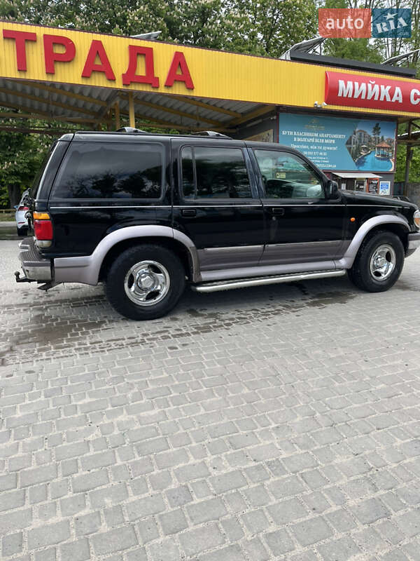 Внедорожник / Кроссовер Ford Explorer 1997 в Тернополе