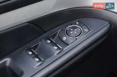 Внедорожник / Кроссовер Ford Explorer 2015 в 