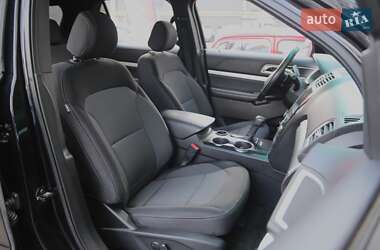 Внедорожник / Кроссовер Ford Explorer 2015 в 