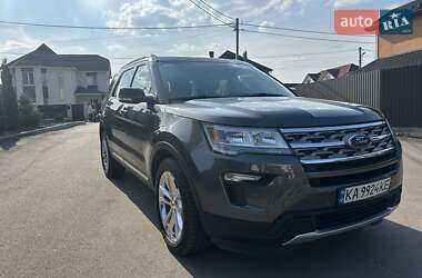 Позашляховик / Кросовер Ford Explorer 2018 в Києві