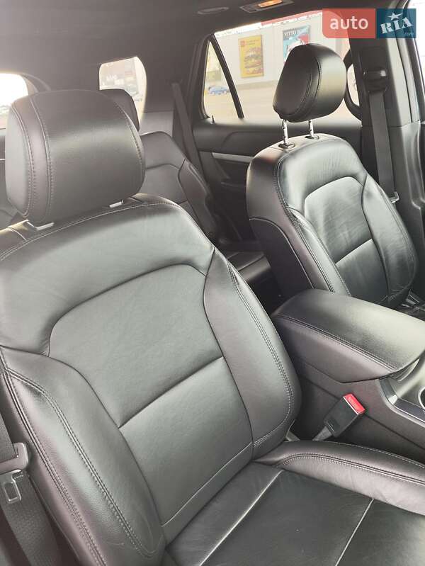 Внедорожник / Кроссовер Ford Explorer 2017 в Одессе