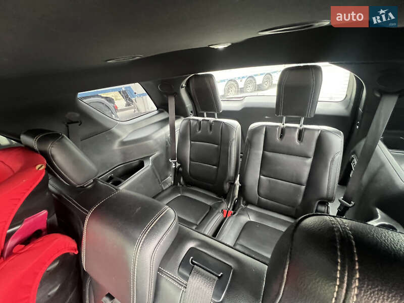 Позашляховик / Кросовер Ford Explorer 2018 в Києві