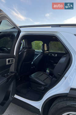 Внедорожник / Кроссовер Ford Explorer 2019 в 
