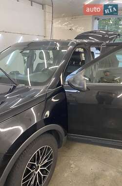 Позашляховик / Кросовер Ford Explorer 2017 в Новомосковську