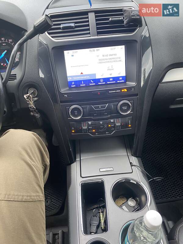 Внедорожник / Кроссовер Ford Explorer 2017 в Новомосковске