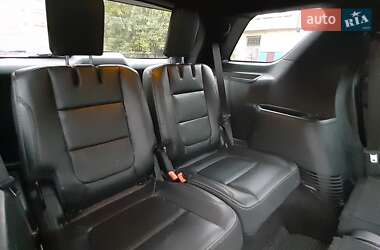 Позашляховик / Кросовер Ford Explorer 2017 в  фото 12 Позашляховик / Кросовер Ford Explorer 2017 в
