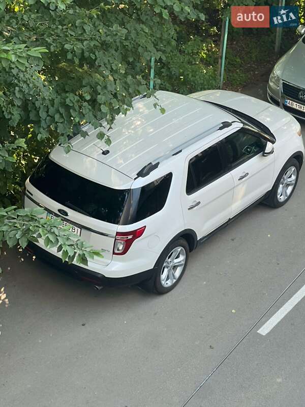Внедорожник / Кроссовер Ford Explorer 2013 в 