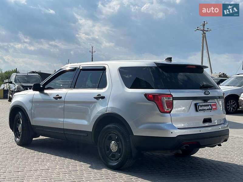 Позашляховик / Кросовер Ford Explorer 2017 в Львові