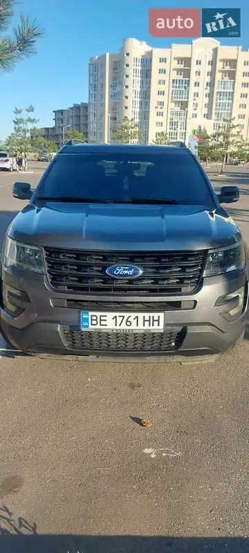Ford Explorer